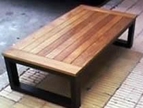 Mesa SIDNEY de 120x60 con tapa de madera de incienso