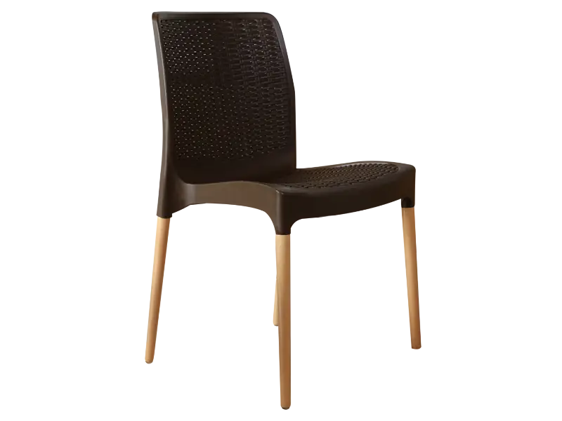 Silla apilable simil ratan con patas de madera