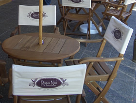Silla Carilo con funda en respaldo