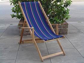 Perezosa de madera con lona